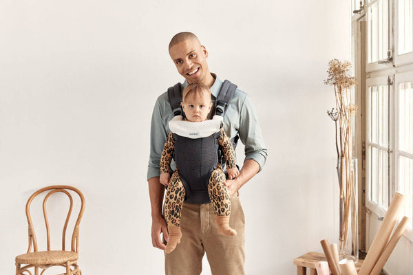 Lätzchen für Babytrage Harmony – weiß