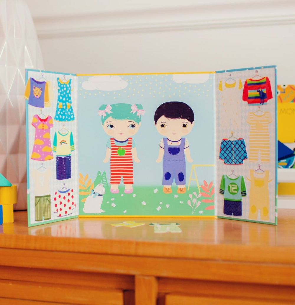 Set mit wiederverwendbaren Aufklebern – Kleidung - Tublu.de