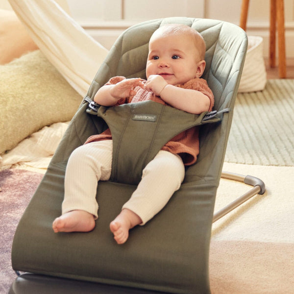 Babywippe BLISS WOVEN Petal Quilt – Dunkelgrün