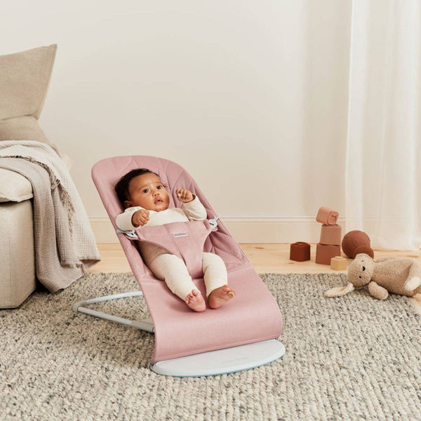 Babywippe BLISS WOVEN Petal Quilt – Altrosa