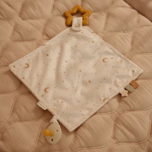 Kuscheltier mit Schnullerhalter und Beißring