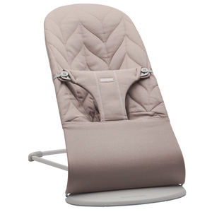 Babywippe BLISS WOVEN Petal Quilt – Sandgrau