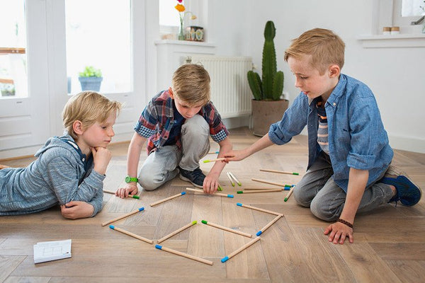 Puzzlespiel mit Streichhölzern