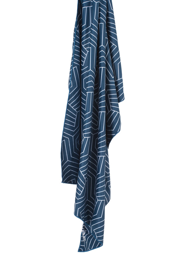 Schnelltrocknendes Handtuch SoftFibre Recycled – Navy 150 x 90 cm