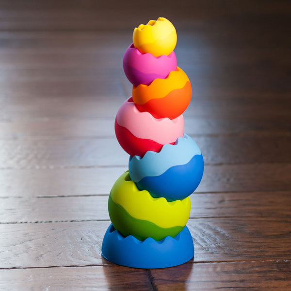 Eine außergewöhnliche Pyramide – Tobbles Neo