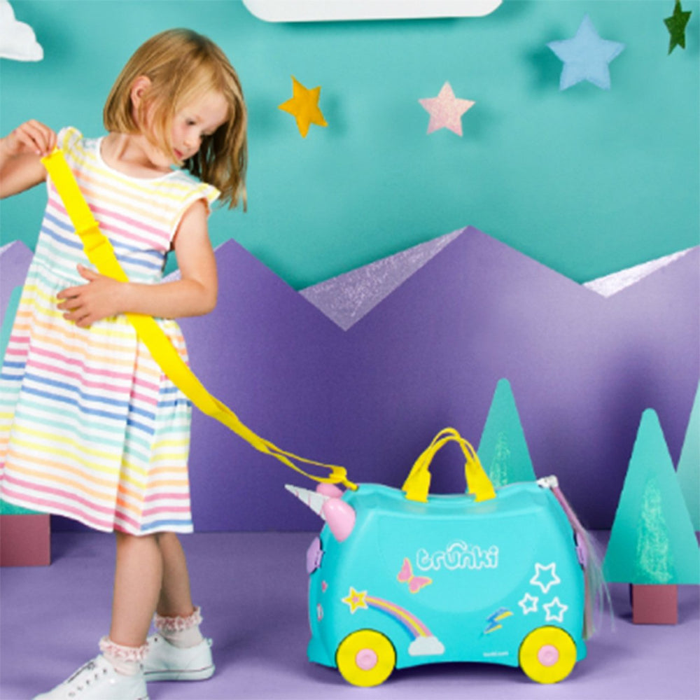 Kinderkoffer – Einhorn Una + Aufkleber