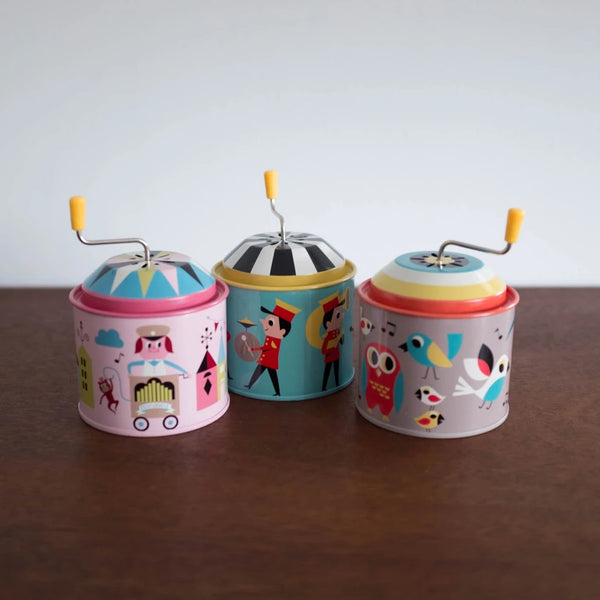 Drehorgel von Ingela P Arrhenius – Blau