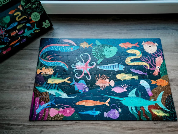 Im Dunkeln leuchtendes Puzzle – Ozean 5+