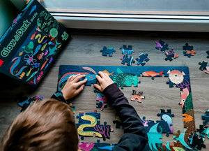 Im Dunkeln leuchtendes Puzzle – Ozean 5+
