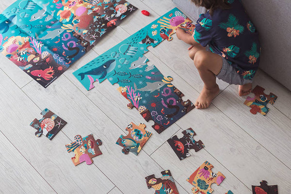 Leuchtendes Puzzle mit Mini-UV-Lampe – Ozean 24 Teile 3+