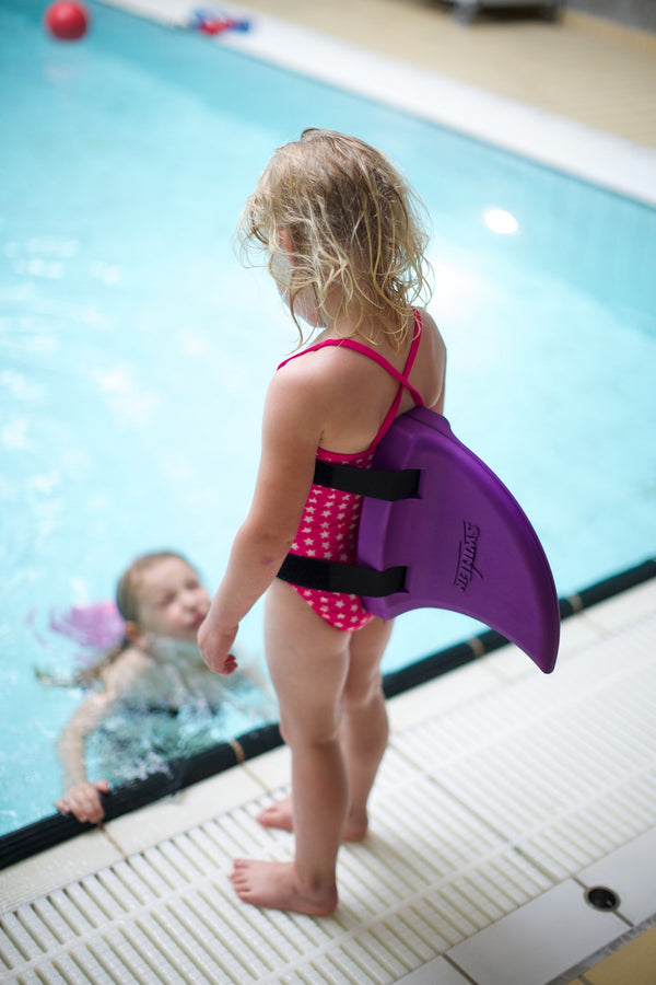 Haifischflossen-Schwimmgürtel für Kinder – Lila