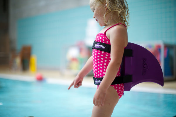 Haifischflossen-Schwimmgürtel für Kinder – Lila