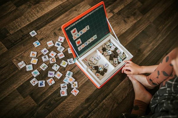 Magnetisches Puzzle Magnetibook – Polnisches Alphabet