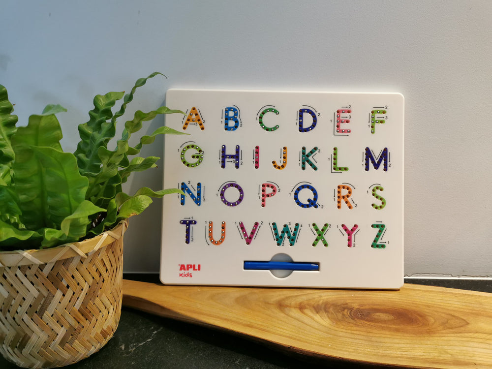 Magnetische Tafel – Buchstaben ABC - Tublu.de