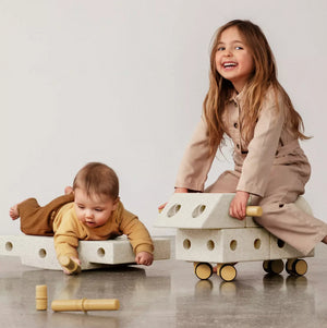 Kreative Bausteine zur Förderung der Grobmotorik Explorer Set – sandgrau 15 in 1