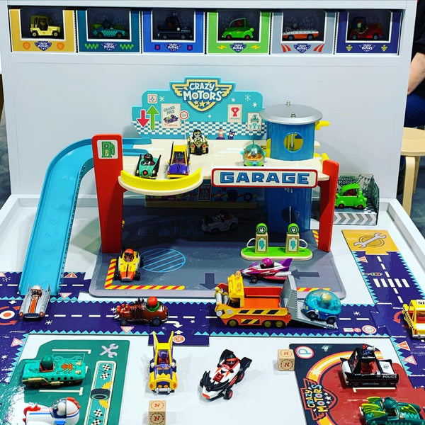Kartonpuzzle Crazy Motors – Die Straße
