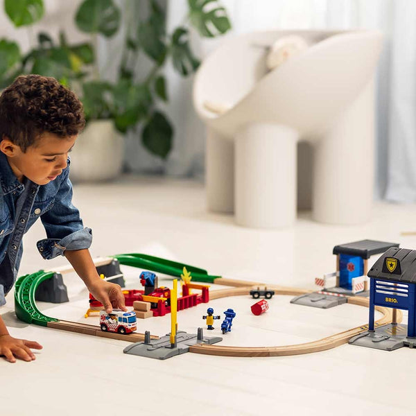 Deluxe-Eisenbahnset – Feuerwehr und Polizei