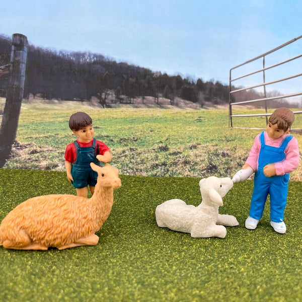 Figurenset in einer TOOB-Röhre – Kleine Tiere aus dem Mini-Zoo - Tublu.de