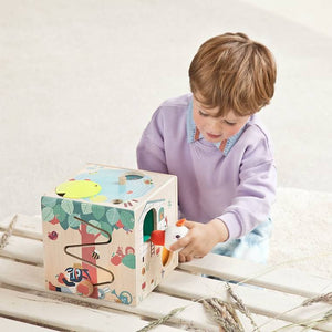 Multifunktionaler Holzwürfel – Bauernhof 12 m+