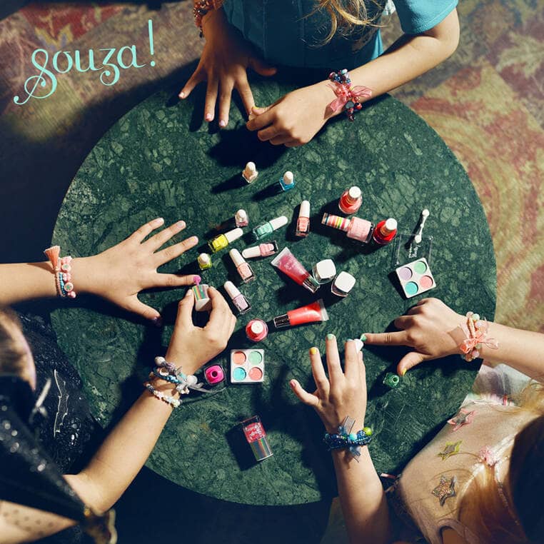 Set mit 12 Nagellacken für Kinder mit Aufklebern – Einhorn