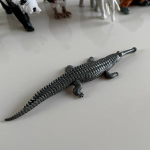 Figurenset in einer Tube TOOB – Tiere Asiens - Tublu.de