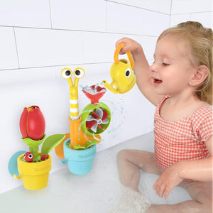 Badespielzeug - Schnecke und Blume im Garten
