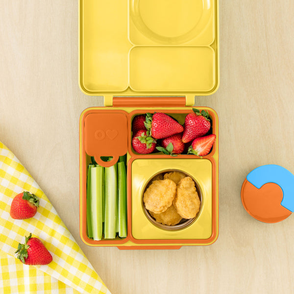 Zwei luftdichte Behälter für die Lunchbox OmieDip – Purple Orange