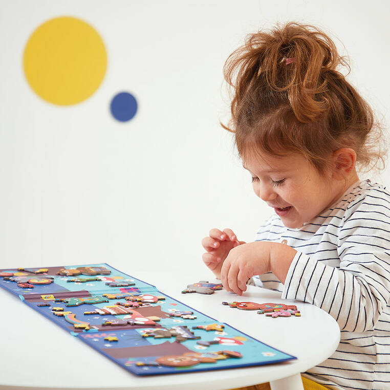 Magnetisches Puzzle Magneti'stories – Party im Wald