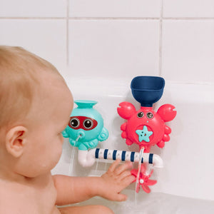 Badespielzeug mit Wasserkreislauf und Krabbe