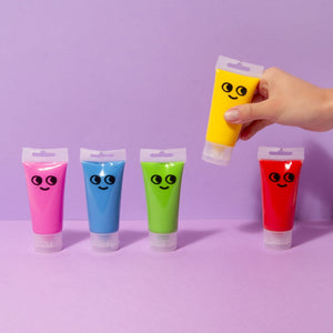 Fingerfarben-Set mit Schürze