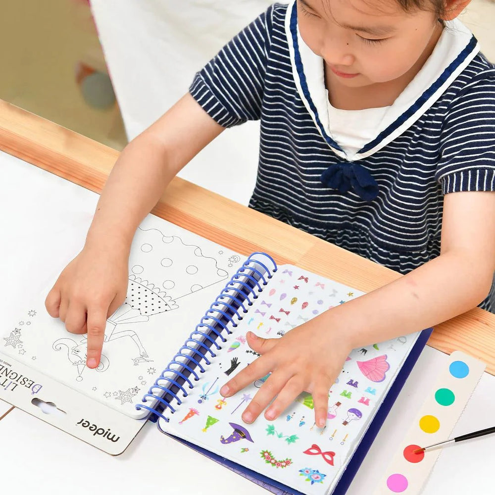 Kreativheft für kleine Designer – Der Zauberclub