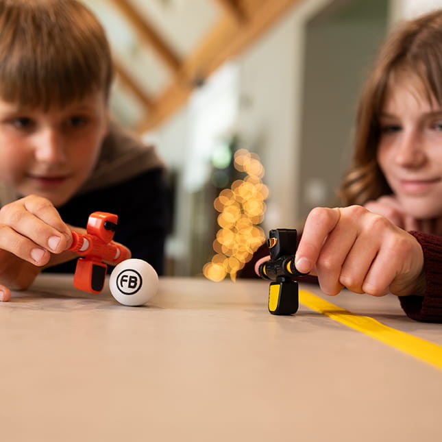 Foosbots Tischfußballspiel Set für zwei Spieler