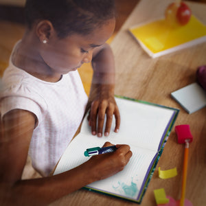 Tagebuch mit Vorhängeschloss – mit mehrfarbigem Kugelschreiber und Musterapplikator – Marinia 7+