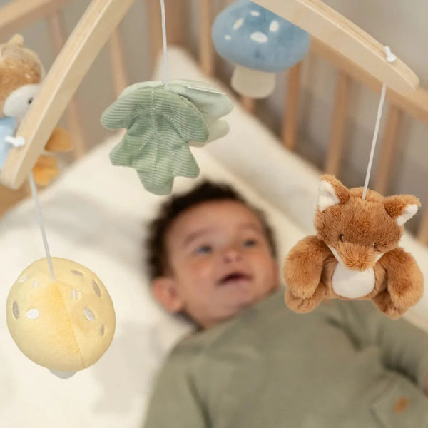 Holz-Karussell für das Kinderbett – Forest Friends - Tublu.de