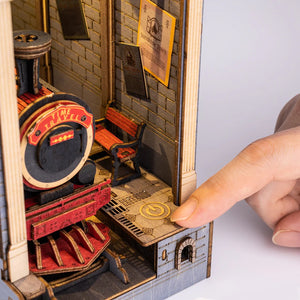 Holzbausatz mit LED Book Nook Zeitreise