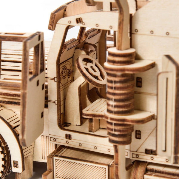 Holzpuzzle 3D-Modell – LKW