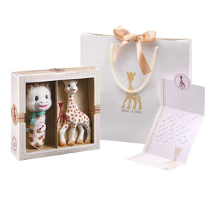 Geschenkset Sophie la girafe mit Plüschrassel
