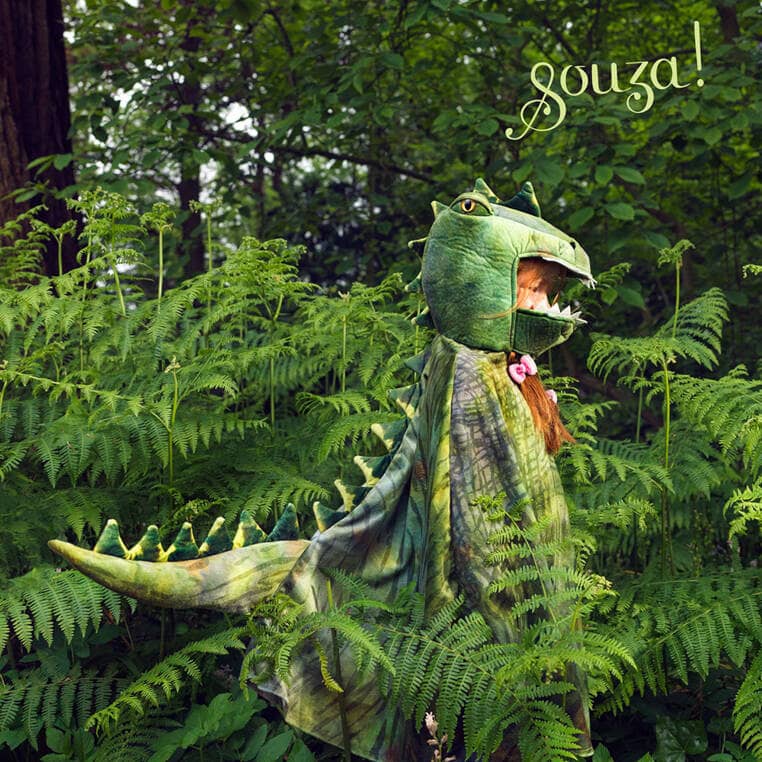 Grüner T-Rex-Umhang mit Kapuze von vorne