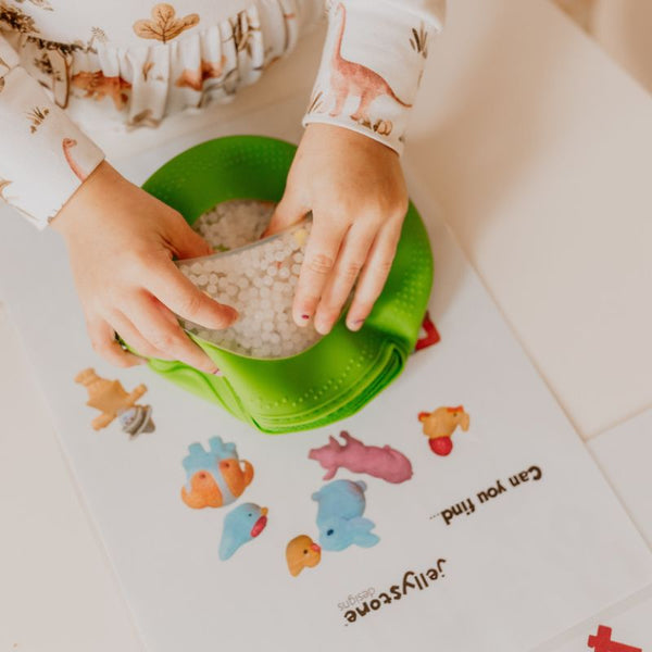 Peekaboo-Sensorikscheibe mit Figuren – Bauernhof