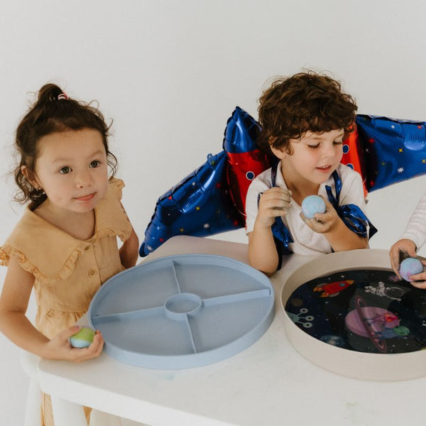 Sensorik-Spieltablett Play Tray 2-in-1 – Hellblau