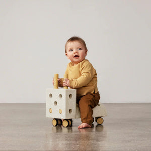 Kreative Bausteine zur Förderung der Grobmotorik Tiny Ride – sandgrau