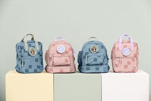 Kindergartenrucksack Mini eckig – Pattern Party Rose