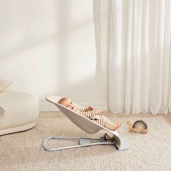 Leżaczek BABYBJORN BLISS WOVEN - Jasny Beż melanż
