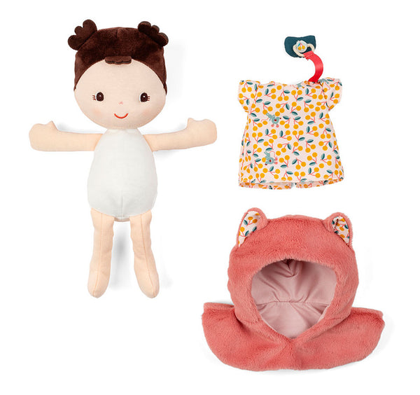 Babypuppe im Tragetuch und mit Mütze – Jeanne 18 m+