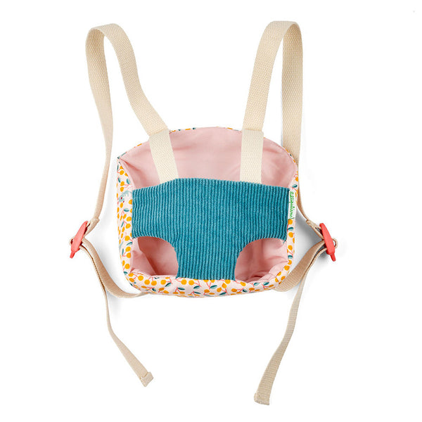 Babypuppe im Tragetuch und mit Mütze – Jeanne 18 m+