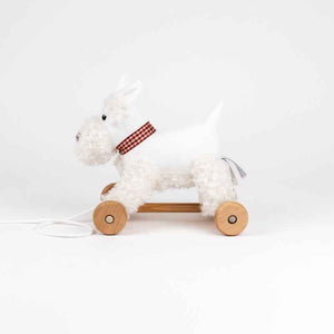 Pluszowy piesek Lola do ciągnięcia Egmont Toys