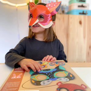 Papiermasken – Party im Wald