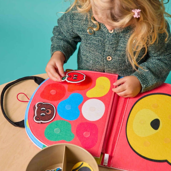 Weiches Montessori-Aktivitätsbuch – Formen und Farben