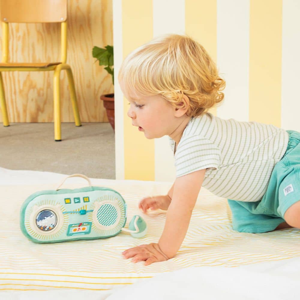 Kuscheltier mit Geräuschen – Radio – Joe der Drache 9m+