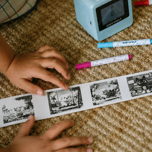 Kidywolf Kidyprinter AI - Kinder malen gedruckte Bilder mit Markern aus